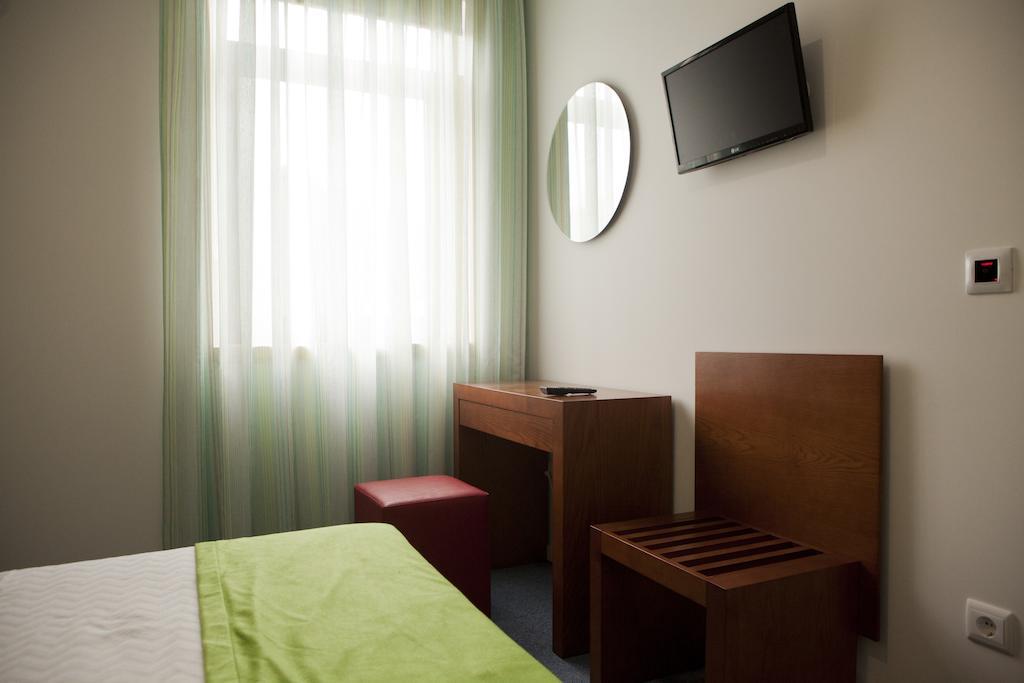Hotel Comercio Resende Dış mekan fotoğraf
